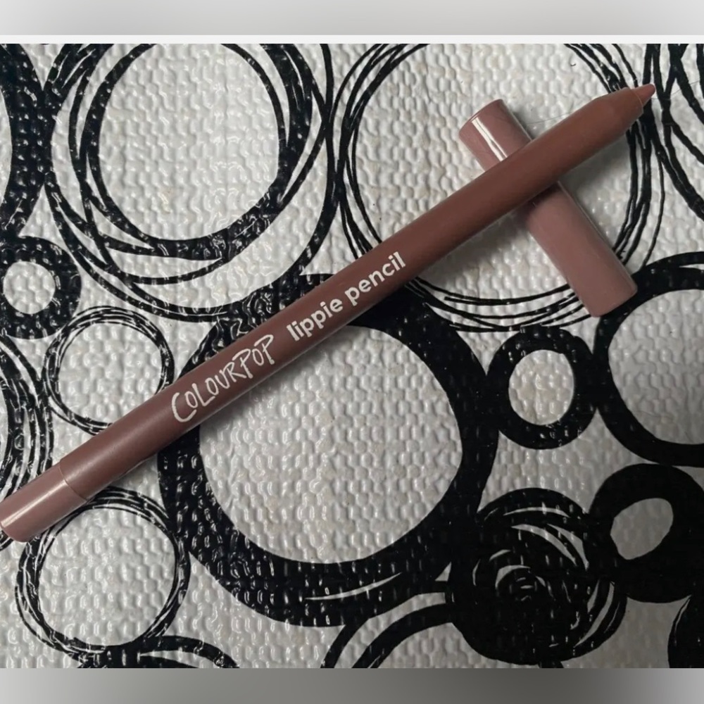 **NWOB** COLOURPOP lippie pencil in Boys Town